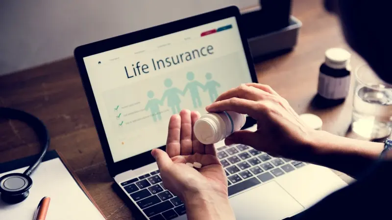 Understanding the Difference Between Term Life and Whole Life Insurance